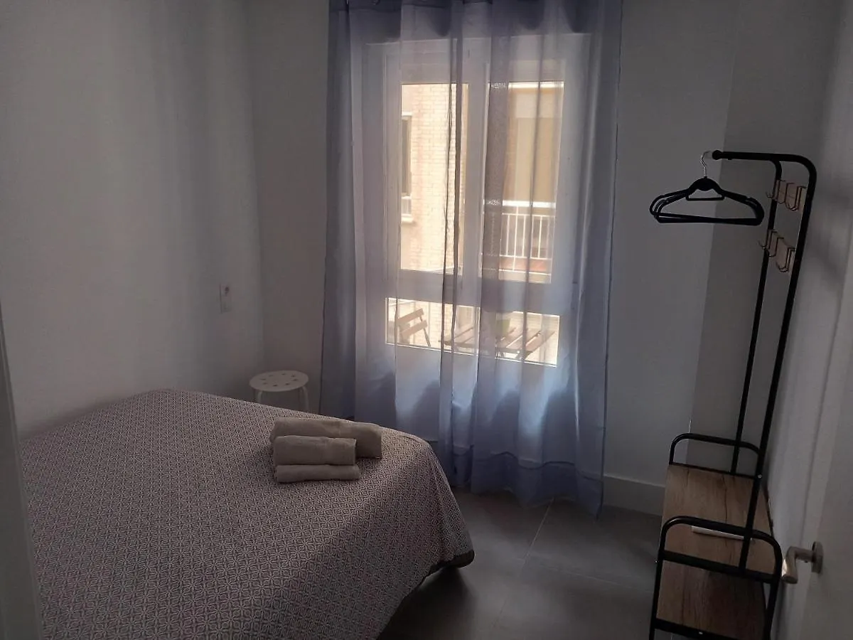 Apartamento De 3 Dormitorios Jardinillos Centro Jaén
